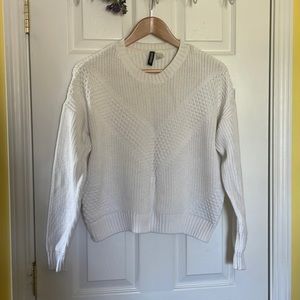 H&M White Sweater